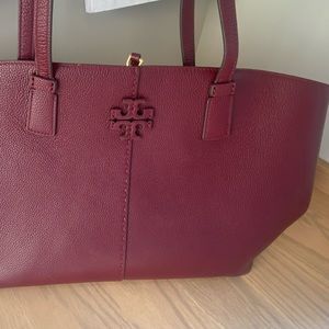 Tory Burch Robinson Tote